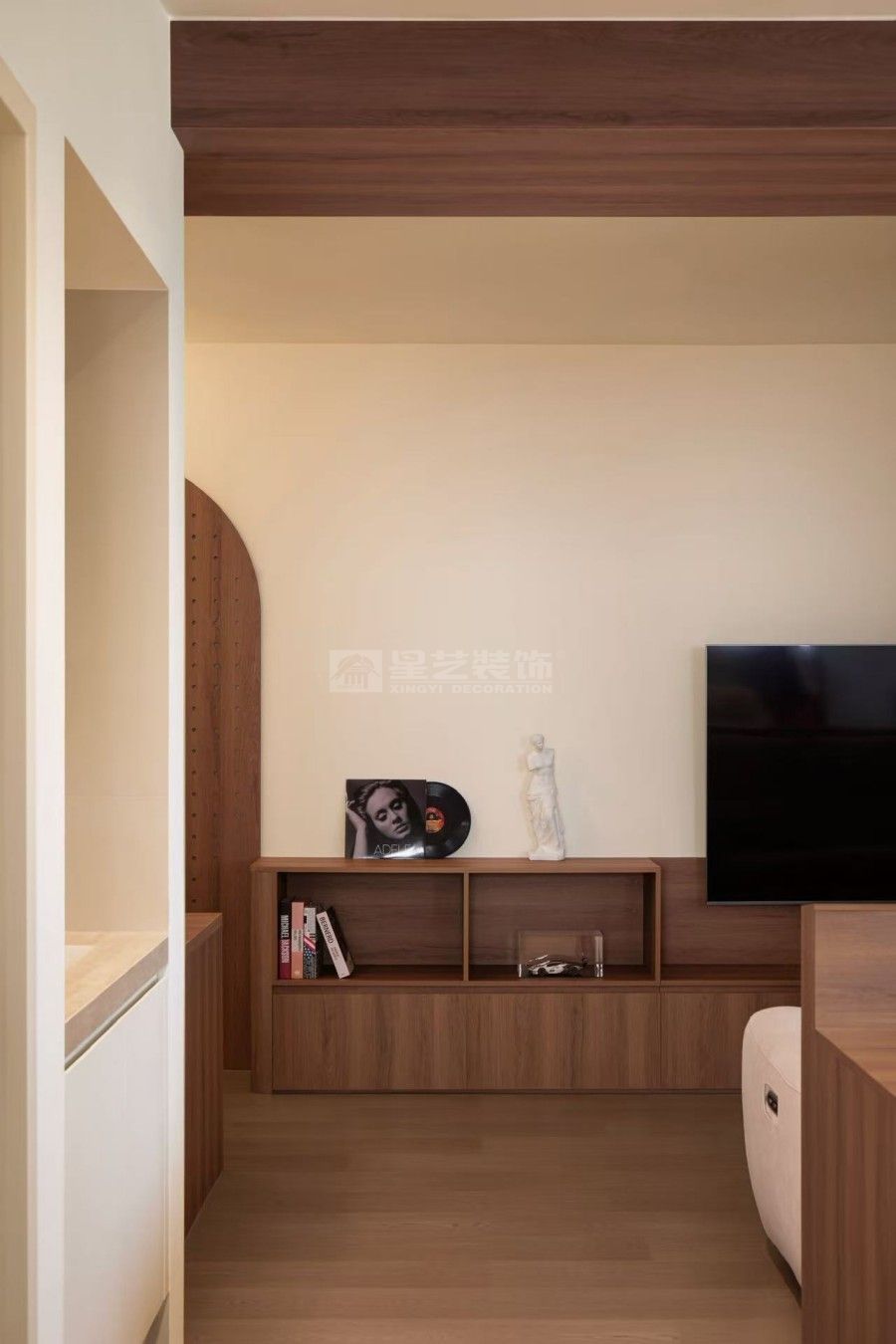 中古风新婚住宅设计，融合传统与现代美学(图4)