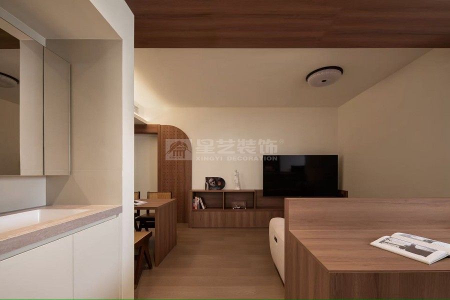 中古风新婚住宅设计，融合传统与现代美学(图1)