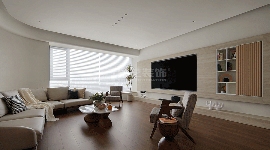 自然质感与简约美学融合的舒适雅致居住空间设计(图3)