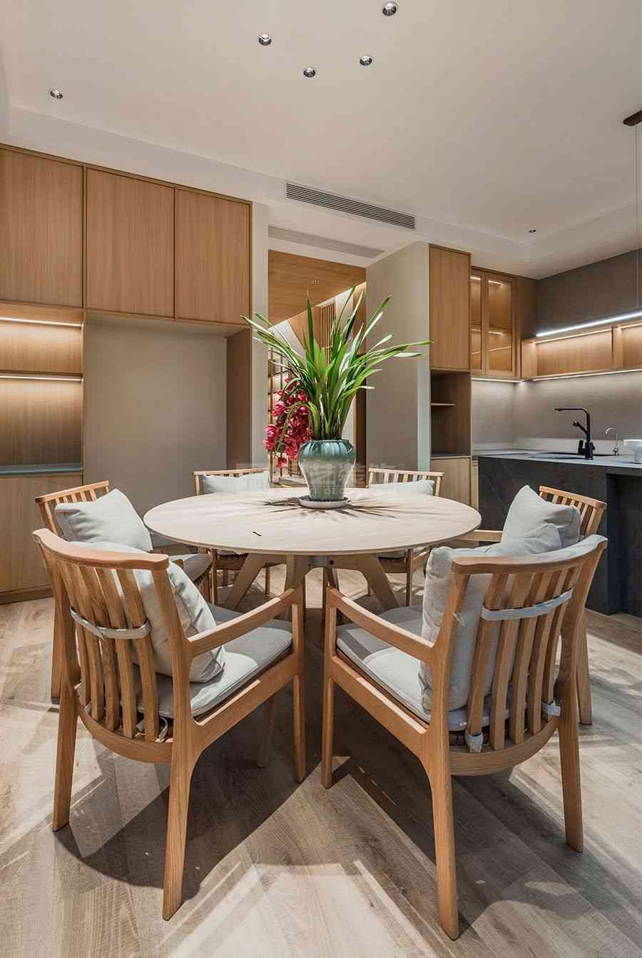 别墅设计打破建筑与自然边界，实现家即是自然延伸的诗意栖居(图4)