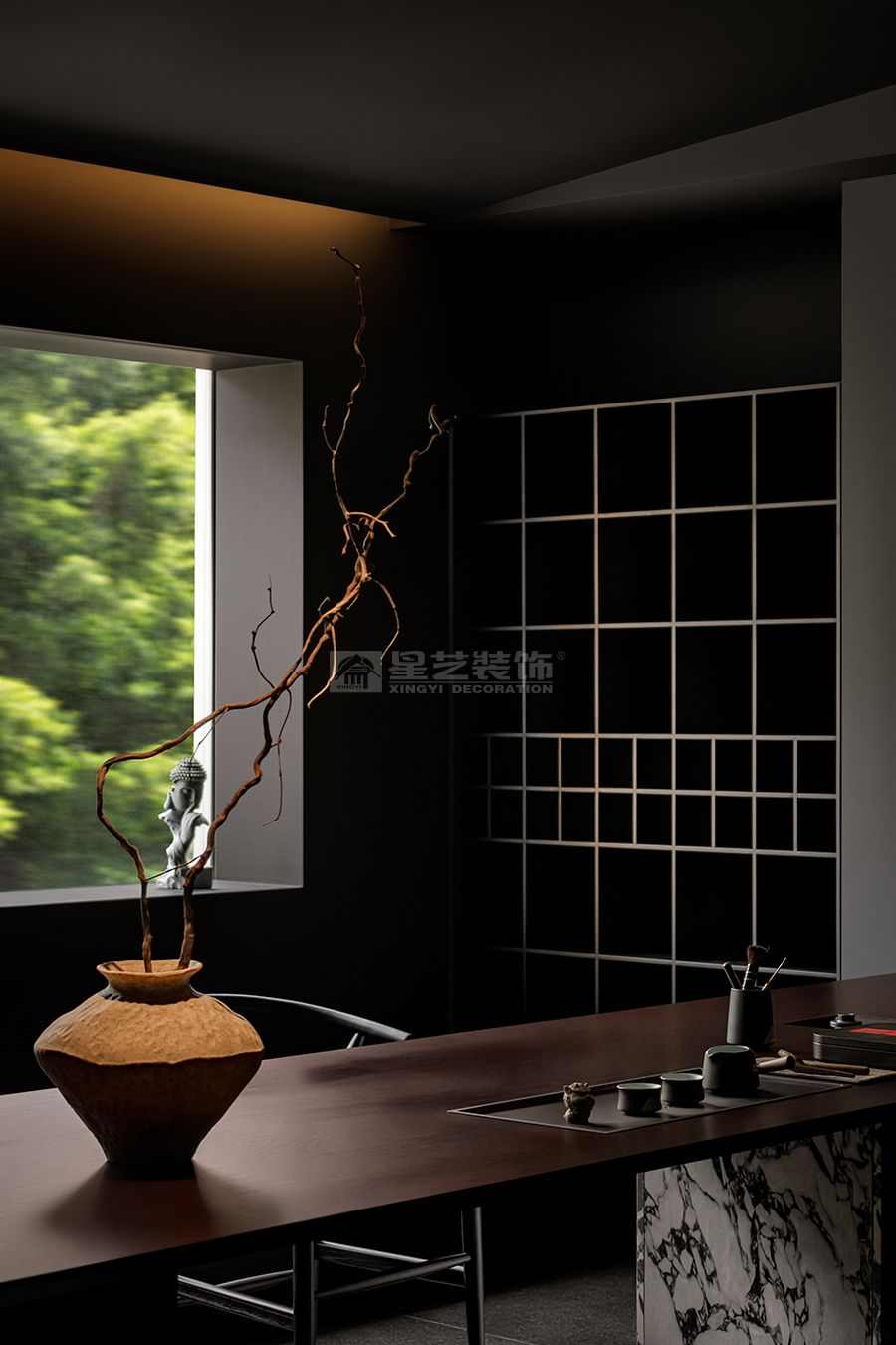 极简主义室内设计打造开阔通透居住空间(图9)