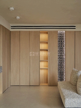 原木石材打造现代自然主义居所，都市中的静谧空间设计(图7)