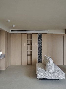 原木石材打造现代自然主义居所，都市中的静谧空间设计(图8)