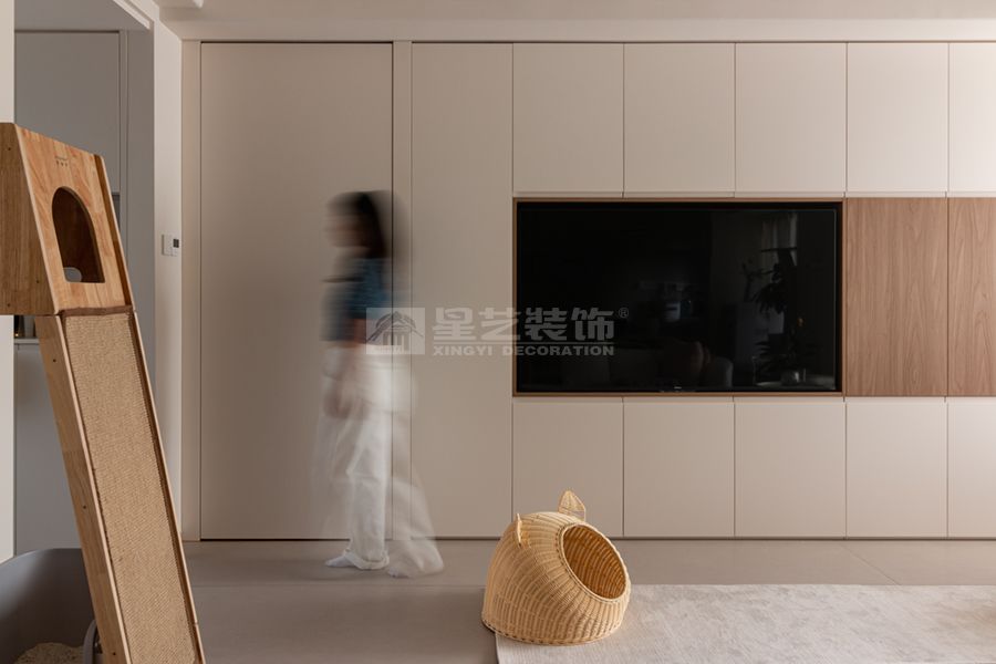 奶油原木风90后女生住宅设计，让不喜欢变刚刚好(图2)