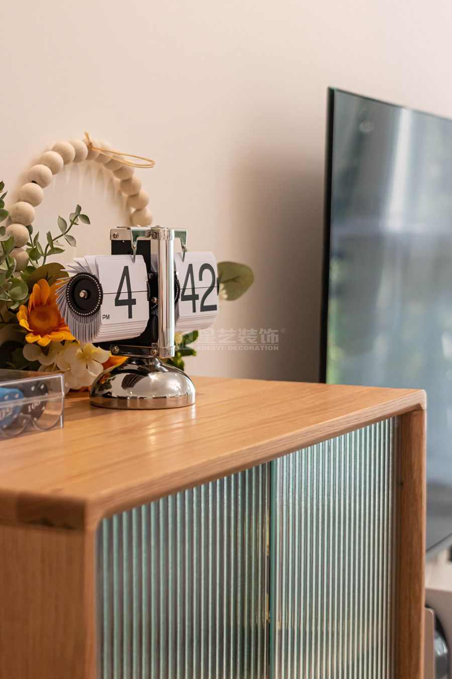 双生林光间北欧风设计，开放式布局营造通透猫居空间(图2)