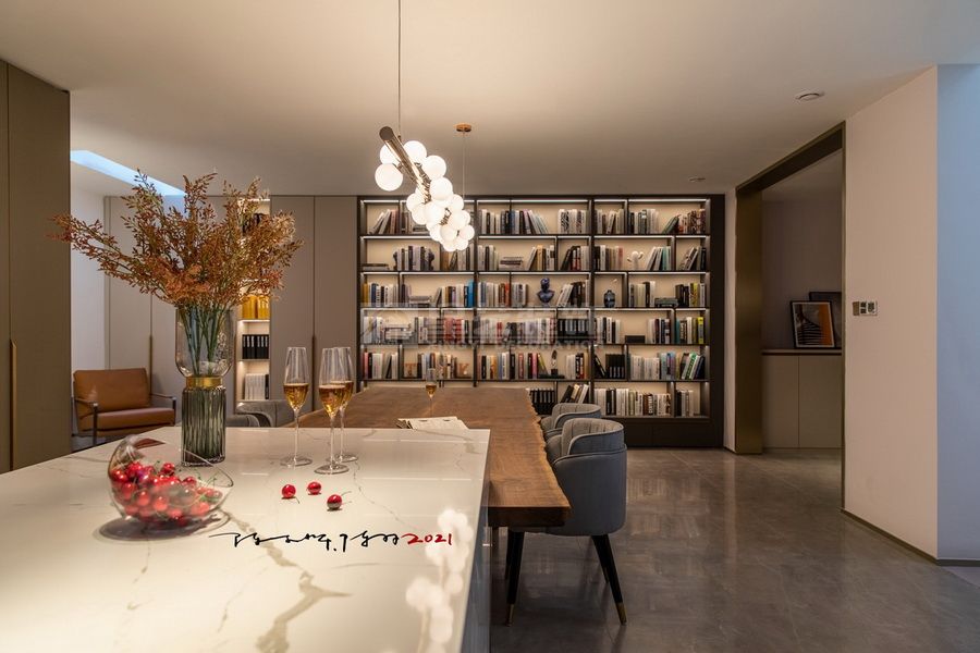 传统与现代融合的别墅住宅设计，打造纯朴生活空间(图10)