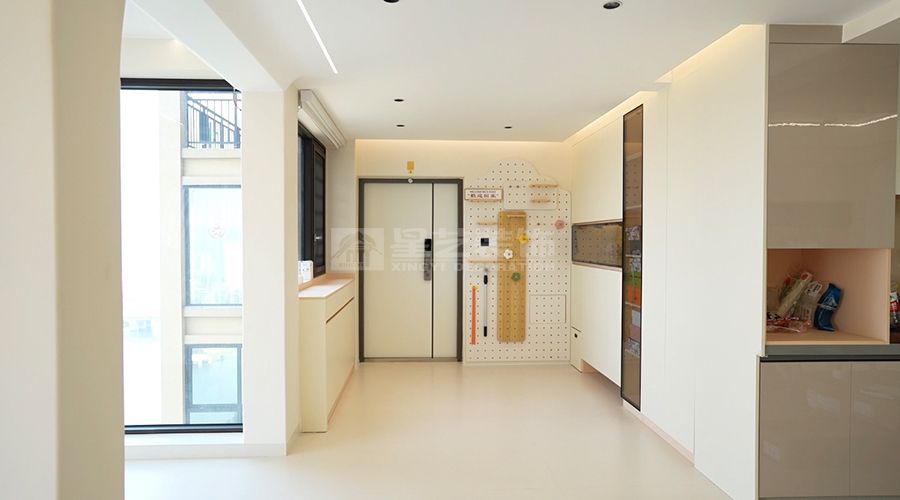 现代奶油风设计打造温馨家居，弧形元素营造舒适氛围(图10)