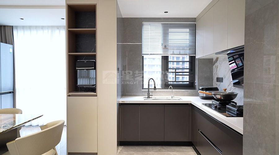 轻奢风格家居设计指南：打造现代温馨居住空间(图9)