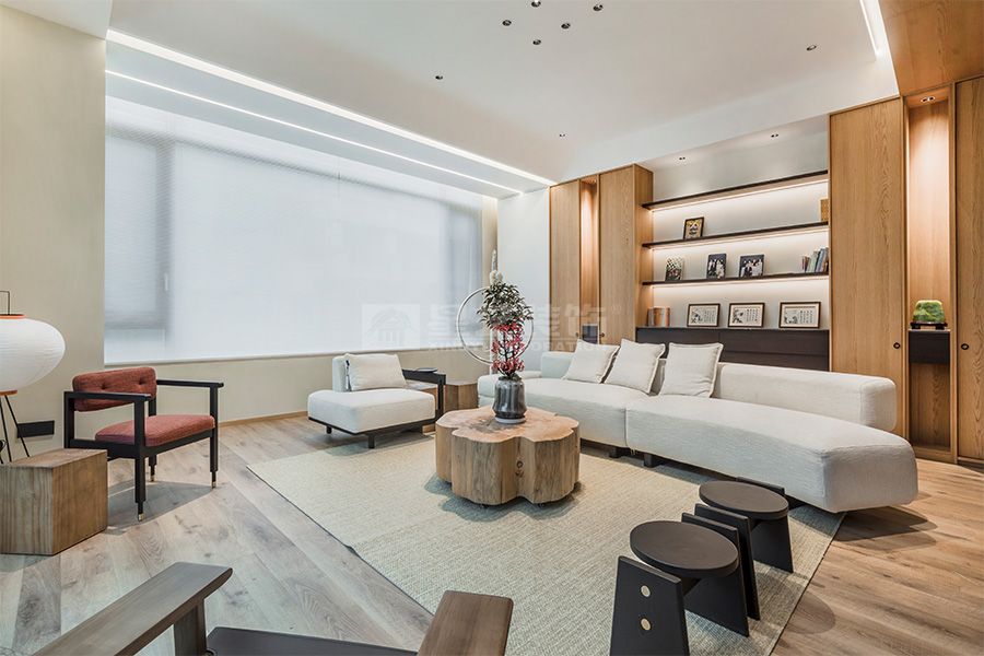 原木风设计精髓：自然简约理念打造温馨家居空间(图3)