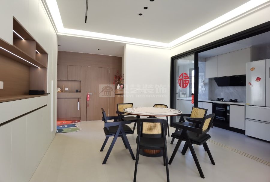 小户型改造大空间 收纳设计让家更温馨实用(图7)