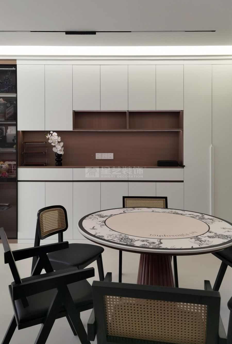 小户型改造大空间 收纳设计让家更温馨实用(图8)