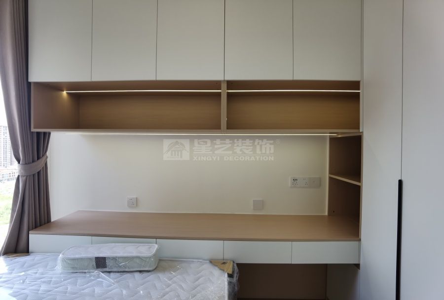 现代原木风110㎡四室两厅设计，简约易打理的理想居所(图10)