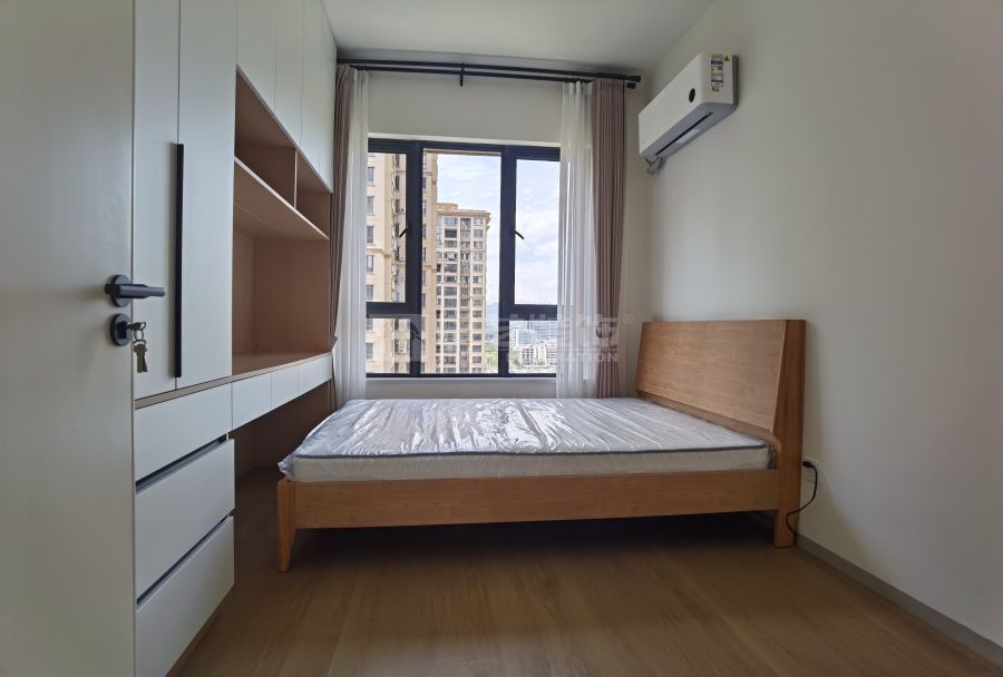 现代原木风110㎡四室两厅设计，简约易打理的理想居所(图21)