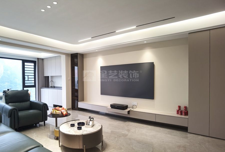 160㎡现代风住宅设计，悬浮顶打造高挑空间感(图4)