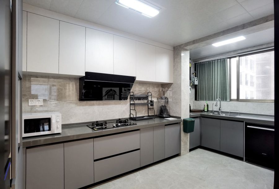 160㎡现代风住宅设计，悬浮顶打造高挑空间感(图13)