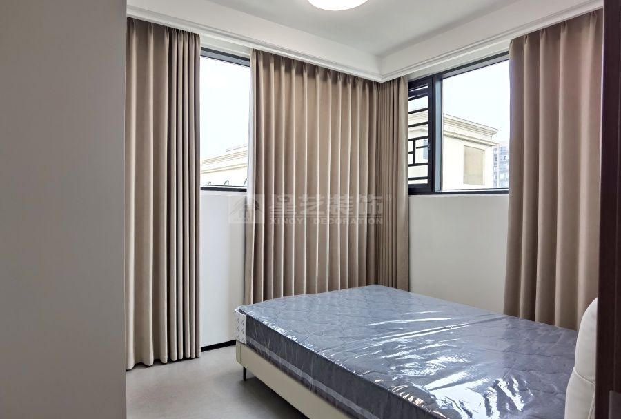 双层住宅设计新理念：无主灯吊顶搭配悬浮元素营造现代简约生活空间(图9)