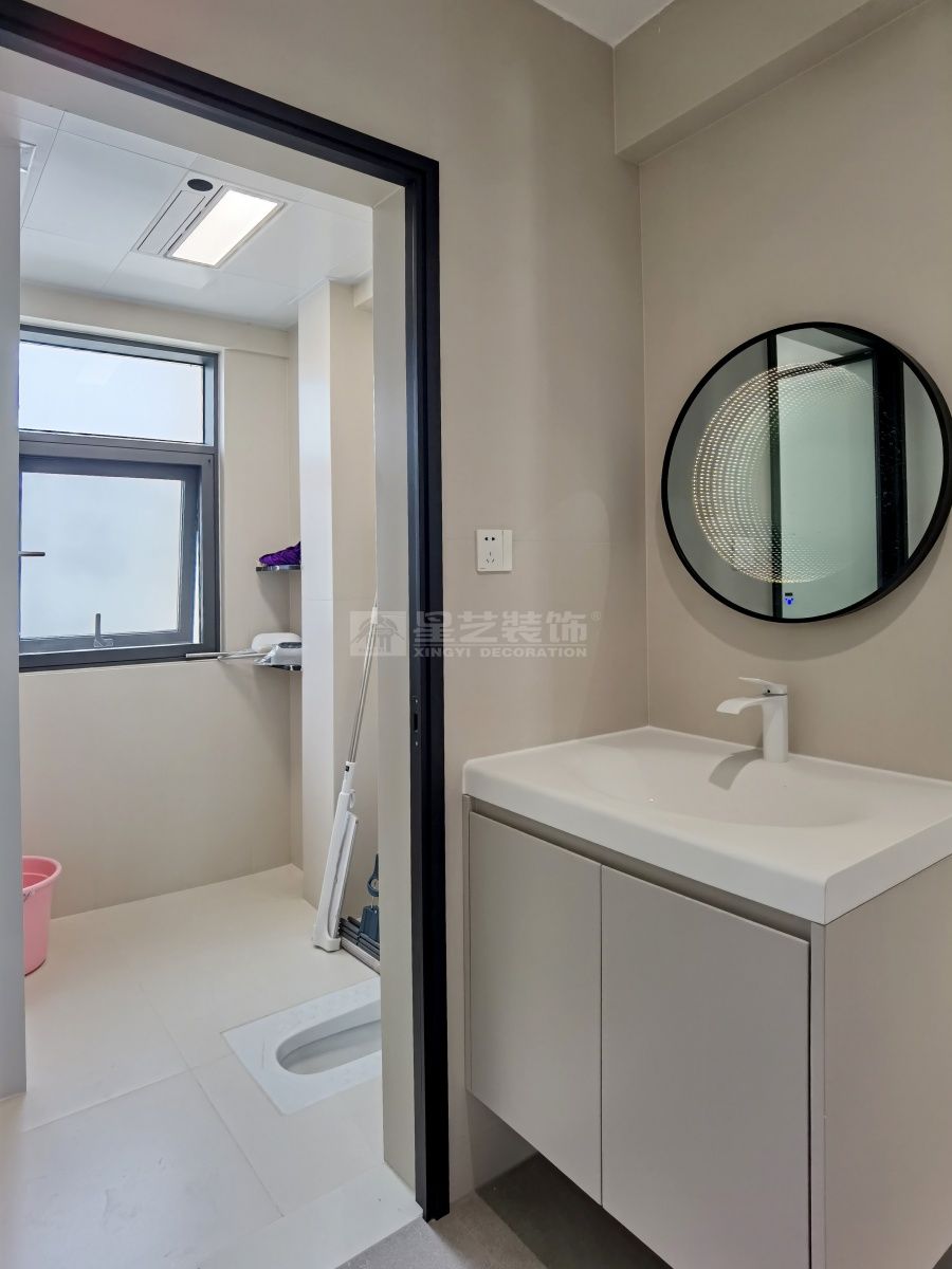 双层住宅设计新理念：无主灯吊顶搭配悬浮元素营造现代简约生活空间(图16)