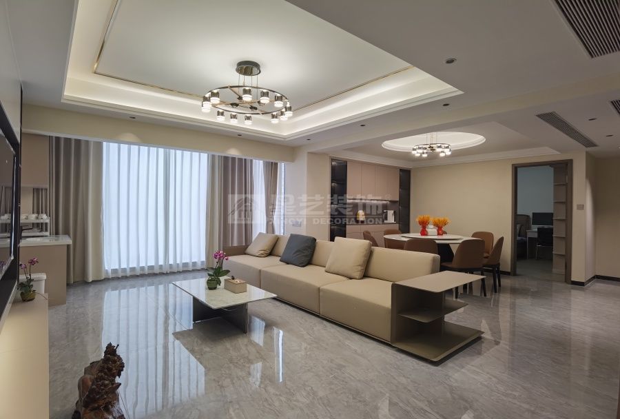 复式别墅设计攻略：三层空间布局与功能分区完美结合(图2)