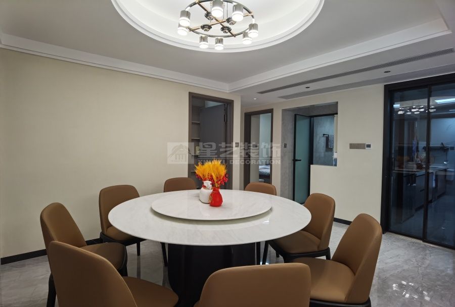 复式别墅设计攻略：三层空间布局与功能分区完美结合(图8)