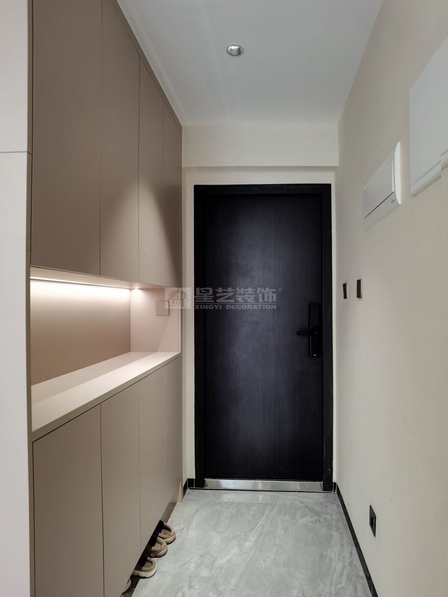 复式别墅设计攻略：三层空间布局与功能分区完美结合(图15)