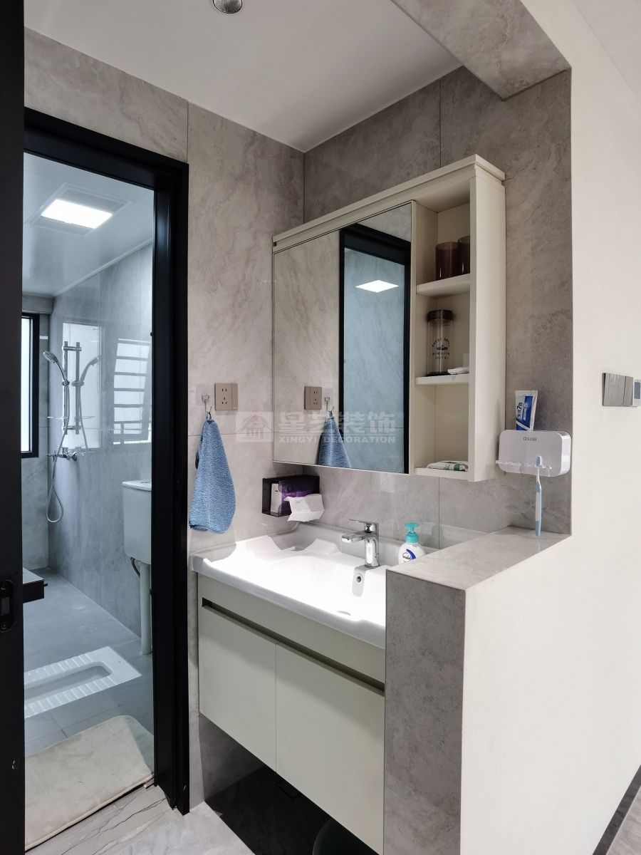 复式别墅设计攻略：三层空间布局与功能分区完美结合(图16)