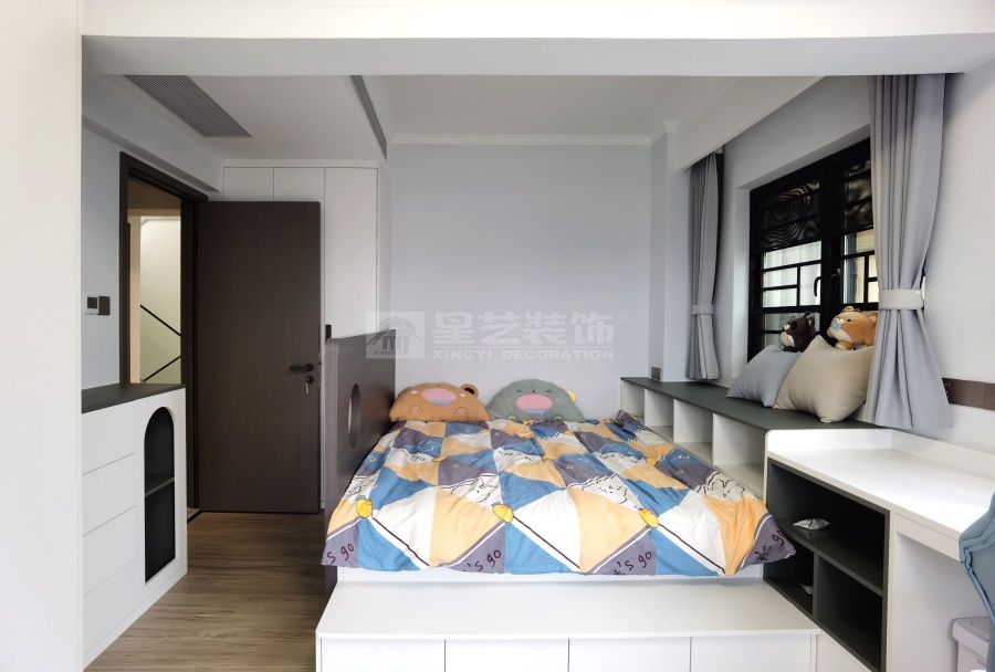 复式别墅设计攻略：三层空间布局与功能分区完美结合(图19)