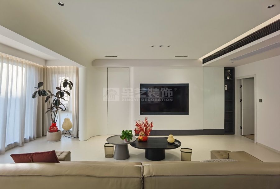 130㎡现代简约三室两厅改造设计，开放式厨房配独立衣帽间(图5)