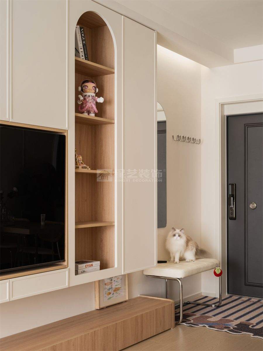 原木奶油风家居设计指南：打造温馨自然的居住空间(图5)