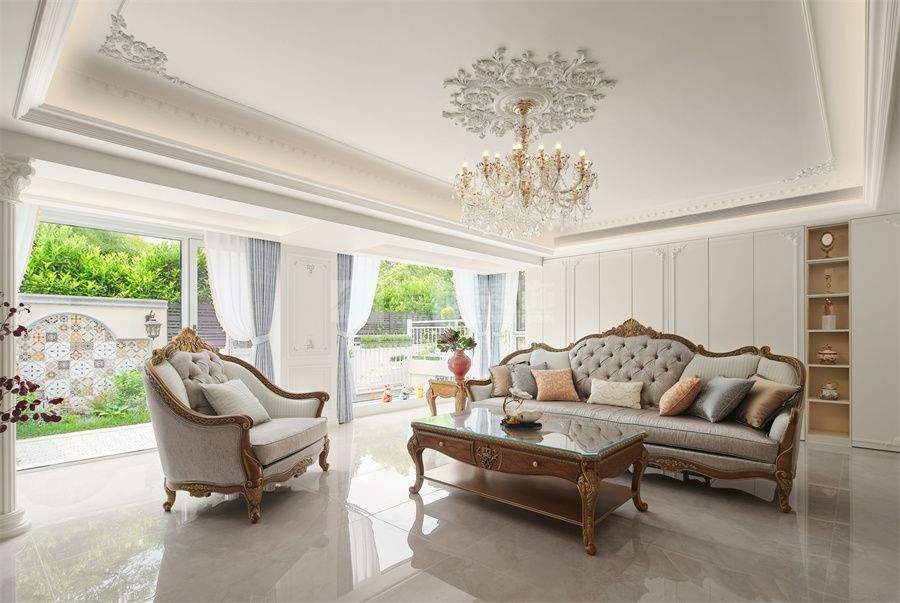 轻法式装修设计精髓：石膏线打造优雅家居空间(图3)