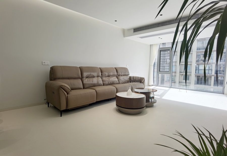 贺州信都龙腾雅苑140平现代简约风格家居设计案例赏析(图2)