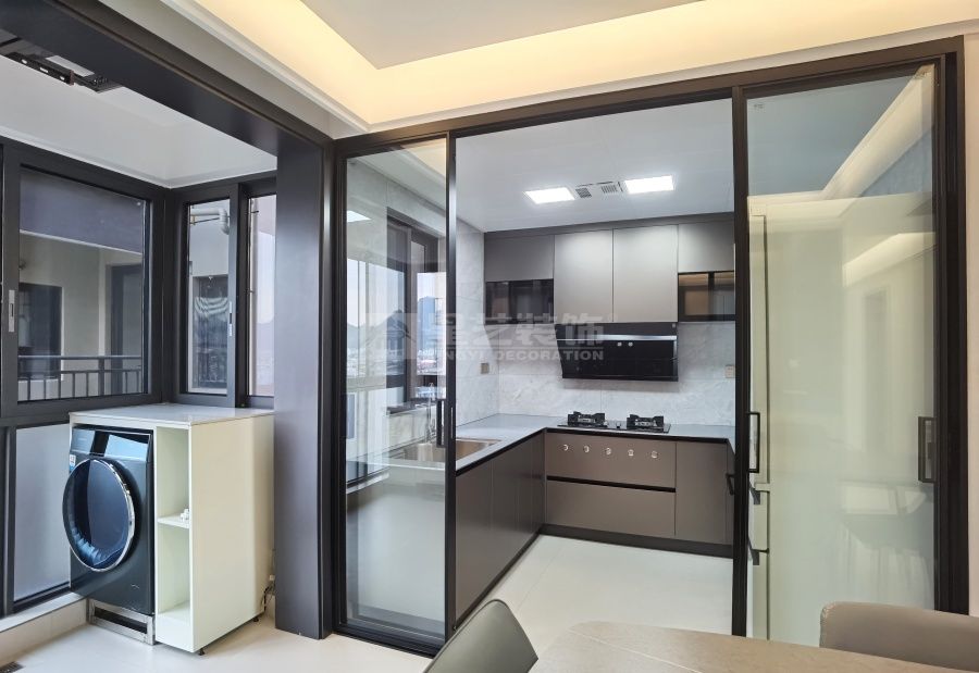 贺州彰泰新旺角四房现代风实景(图7)