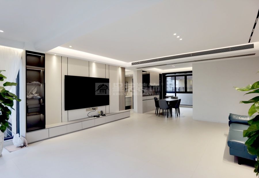 贺州彰泰新旺角四房现代风实景(图1)