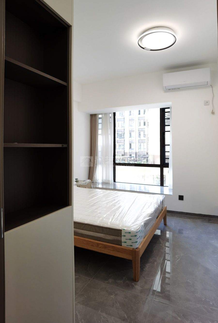 贺州康城一品135平四房现代风实景(图12)